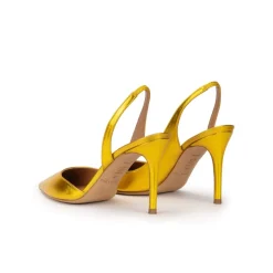 Danique Heeled pointy toe pumps in yellow metallic leather