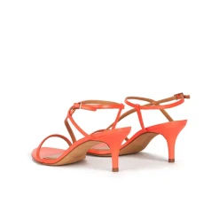 Laquenda Mid heel sandals in coral leather