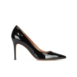 Olga Heeled pointy toe pumps in black patent leather