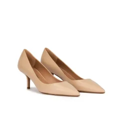 Raquel Mid-heeled pointed toe pumps in beige leather